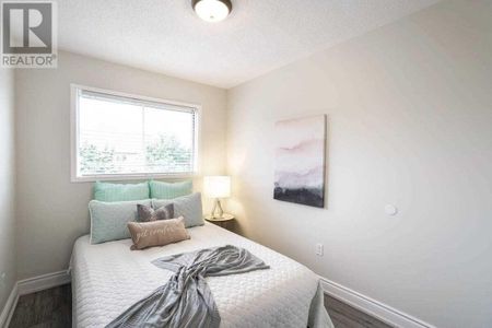 For Lease - 6060 Snowy Owl Crescent Unit# 20, Mississauga, Ontario - Photo 2