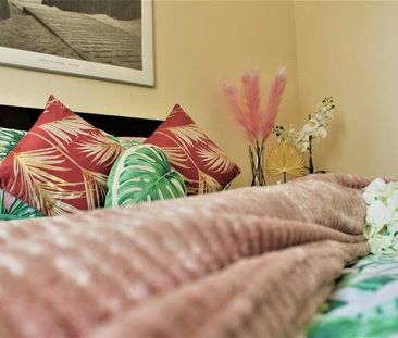 1 bedroom in a house share to rent - Photo 4