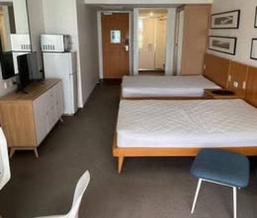 Short-Term ACCOMMODATION Sunshine Coast:Pelican Waters Resort, Calo... - Photo 1