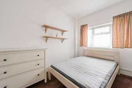 2 bedroom maisonette to rent - Photo 5