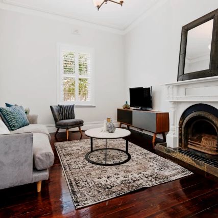 3 Bed, 1 Bath - Photo 1