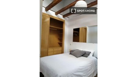 Piso de alquiler en Cortes - Huertas - Photo 5