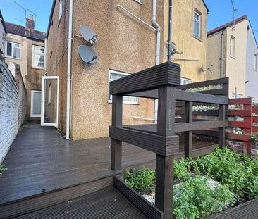 New Road, Portsmouth, PO2 - Photo 2