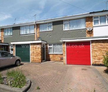 Suffolk Way, Canvey Island, SS8 - Photo 3