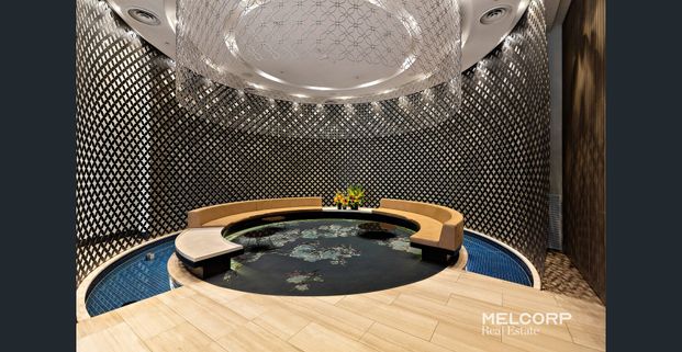 SKYLOUNGE ACCESS AND VIEWS OVER THE BAY AT PRIMA - FURNISHED - Photo 1