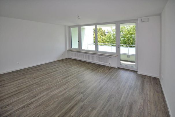 Komplett sanierte 3-Zimmer-Wohnung mit überdachtem Balkon in Taufkirchen - Foto 1