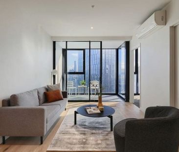 Immaculate Two Bedroom Apartment with Amazing Views - Photo 3