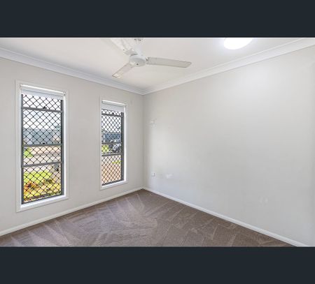 2 Kayak Way, Kelso, Qld 4815 - Photo 2
