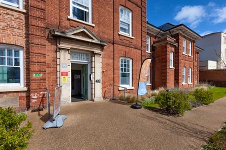 Premium Ensuite - Photo 5