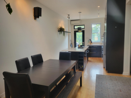 Unit None: Entire unit - Photo 4