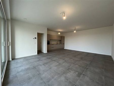 Appartement te huur - Foto 2