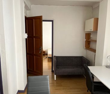 Location Appartement 1 pièce 25m² - Photo 1