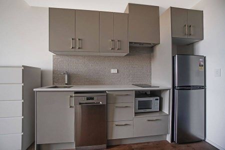 Ramada, 903/147 Victoria Street West - Photo 3