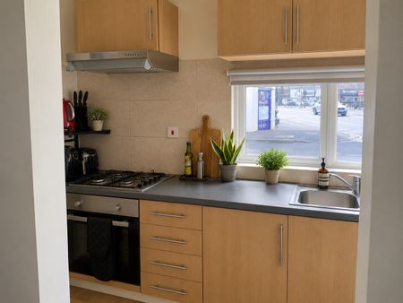 1 Bed Flat, East End Road, N2 - Photo 2