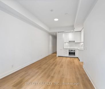 36 Brentcliffe Road #201 - Photo 3