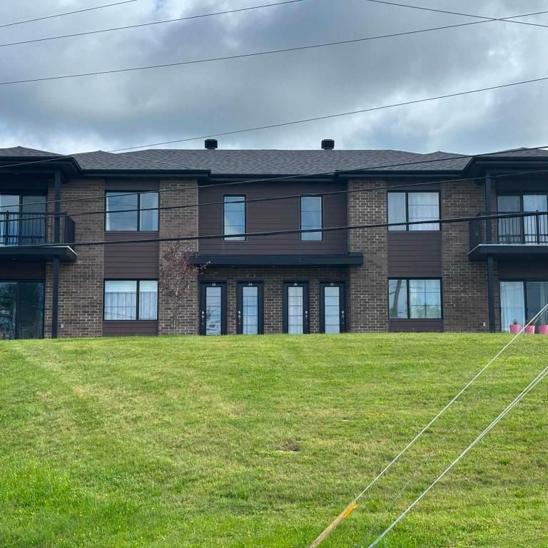 4 1/2 à louer (Bromptonville) - Photo 1