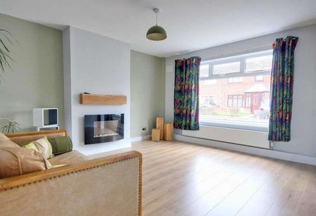 Grove Park, Beverley, HU17 - Photo 2