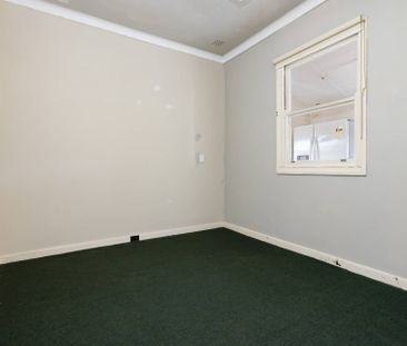 Charming Character 6-Month Lease Only- Pets Welcome! - Photo 6