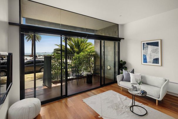 Furnished Abode – Baysides Best - Photo 1