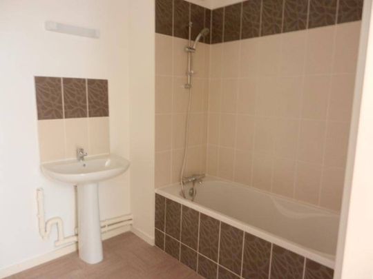 Location appartement t3 60 m² à Thouaré-sur-Loire (44470) - - Photo 1