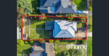 Modern Family Home - Photo 5