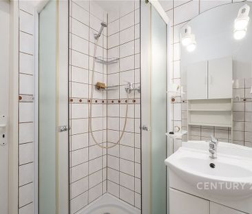 Pronájem bytu 1+kk 20 m² - Photo 4