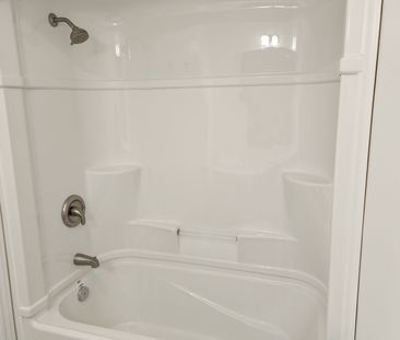 For Lease - 9 Queen Street Unit# 203, Springwater, Ontario - Photo 2