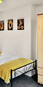 Bedsit, Waverley Road, BS6 - Photo 3