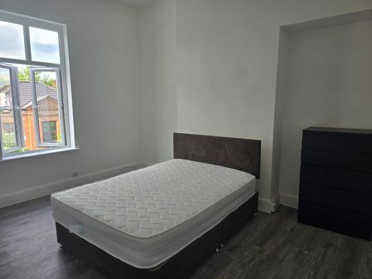 Lacey Street, Widnes, Cheshire, WA8 - Photo 1