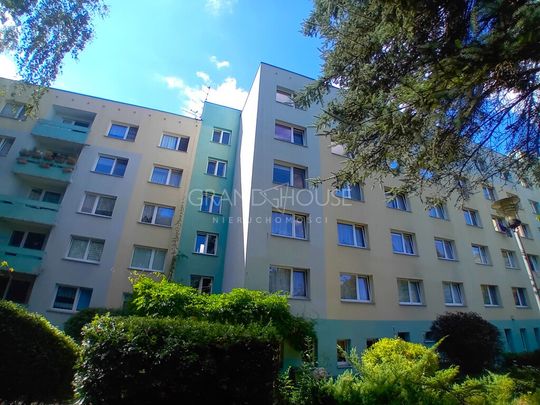 Przestronna kawalerka na os. Arkońskim - Zdjęcie 1