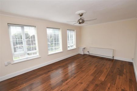 3 bedroom maisonette to rent - Photo 5