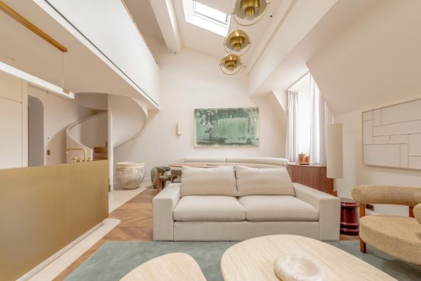 Appartement à louer place des Victoires, Paris 1er - Photo 1