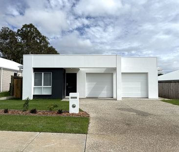Spacious, airy and bright home. - Photo 6