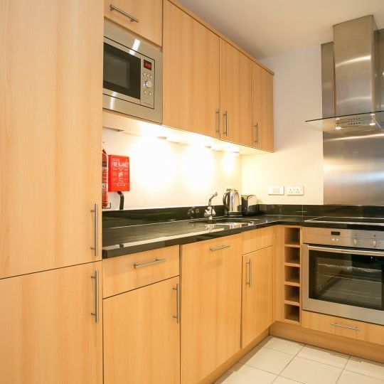 1-bedroom flat to rent in North Wall, Dublin - Photo 1