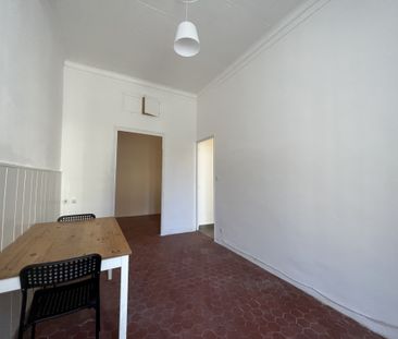 Location Appartement 1 pièce 27m² MARSEILLE 5ème - Photo 1
