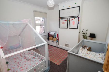 3 bedroom terraced house to rent - Photo 4
