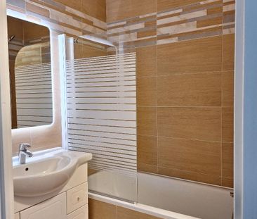 Location Appartement 1 pièce 34m² FONTAINE LES DIJON 21121 - Photo 5