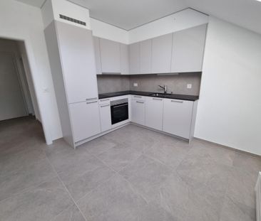 Appartement 2.5 pièces rénové à Neuchâtel - Photo 1