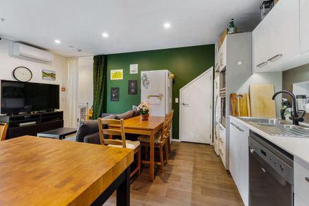 Modern & Stylish Living in the Heart of Hobsonville Point - Photo 4