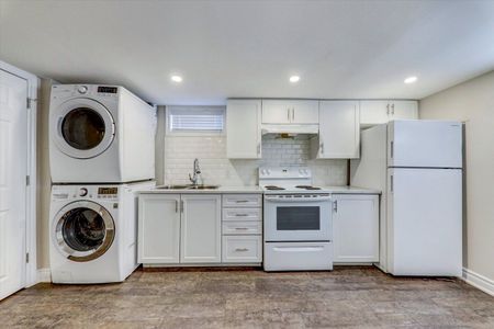 For Lease - 607 Wychwood Street Unit# BSMT, Oshawa, Ontario - Photo 2