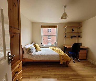9 En-suite Rooms Available, 11 Bedroom House, Willowbank Mews – Student Accommodation Coventry - Photo 2