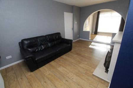 3 Wanstead Park, Dundonald, BT16 2EX - Photo 4