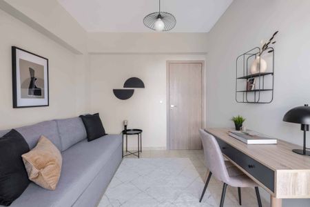 Superior 3BR Apartment in Chalandri - Photo 4