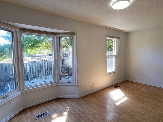 For Lease - 68 Pioneer Pathway, Toronto, Ontario - Photo 1