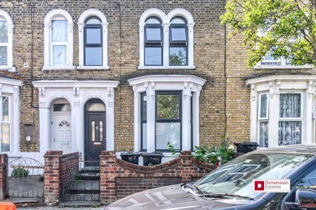 5 bedroom terraced house to rent - Photo 4