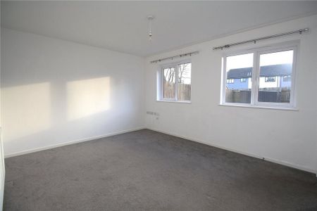 3 bedroom terraced house to rent - Photo 2