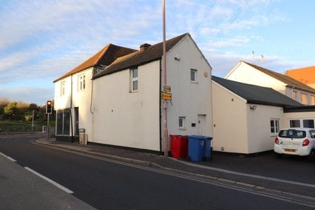 Hutton Road - Shenfield, Property for rent - Photo 2