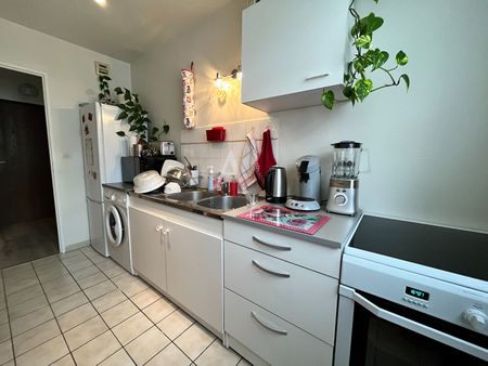 Location Appartement 2 pièces 49m² - Photo 5