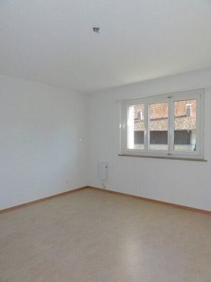 Living at the gates of the Bernese Oberland - Photo 1