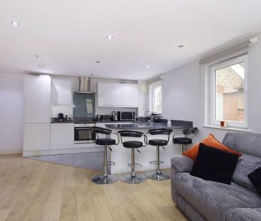 2 bedroom apartment to rent - Photo 4